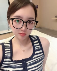 º粼
