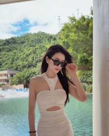 ����170ݸʽŮ��